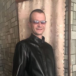 Олег родин, 42, Павлово