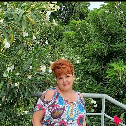 Olga, 50, 