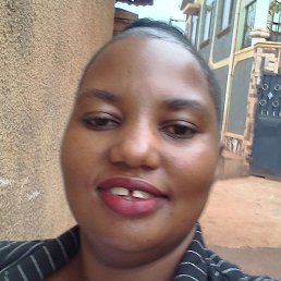 Emily, �������, 32 ����