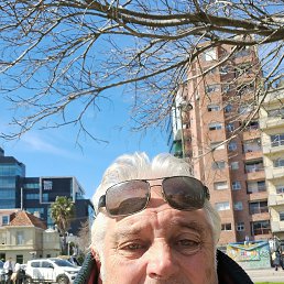 Carlos, 65, 