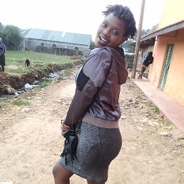 Essy, �������, 26 ���