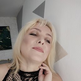Alla, 51, 