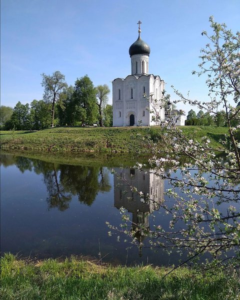 Покрова на нерли интерьер