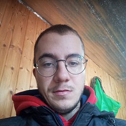 Denis, 26 , 