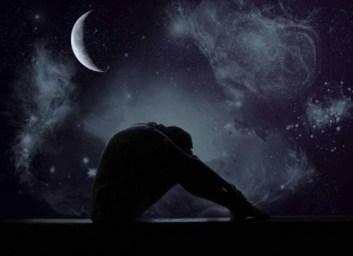 Я тебе ничего не скажу, И тебя не встревожу ничуть, И о том, что я молча твержу, Не решусь ни за что ...