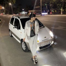 Salohiddin, 23, 