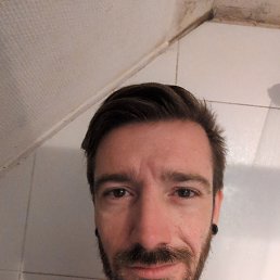 Afentoe, 34, 