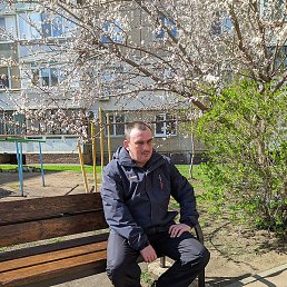 �������, �������, 42 ����