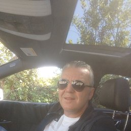 Mhmt, 46, 