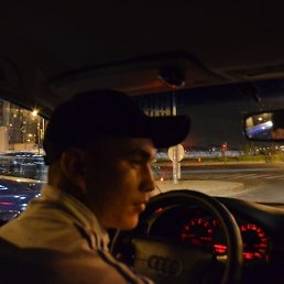 ������, ������, 33 ����