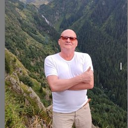 Iurii, 61, 