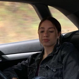 vella, 20, 