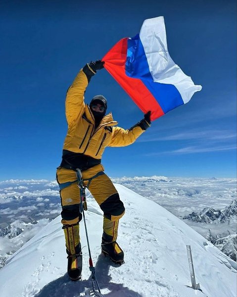 Боня, подвинься! 31-летняя Алина Пекова стала первой россиянкой, которая покорила все ...