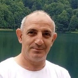 Tahir Sfrov, ���������, 51 ���