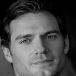 R, 33, 