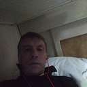  , , 41  -  8  2025    