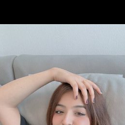 I'm Hazle, 29, 