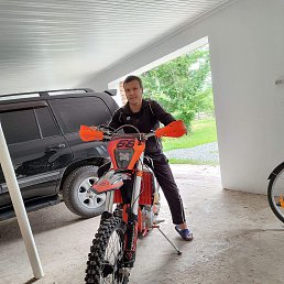 Ravil, 40, 