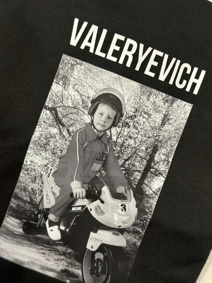 Подарок, который попадет прямо в сердце твоего любимого - футболка с его отчеством и детским фото! ... - 2