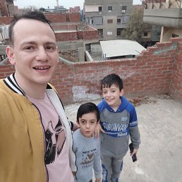 Amr, 30, 
