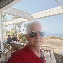 Takis Apostolopoulos, 49, 