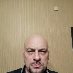 Danil, 41, 