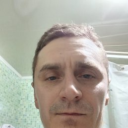 �����, 44 ����, �����-���������