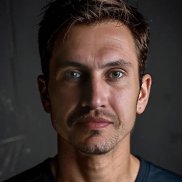 ����������, 37 ���, �����������