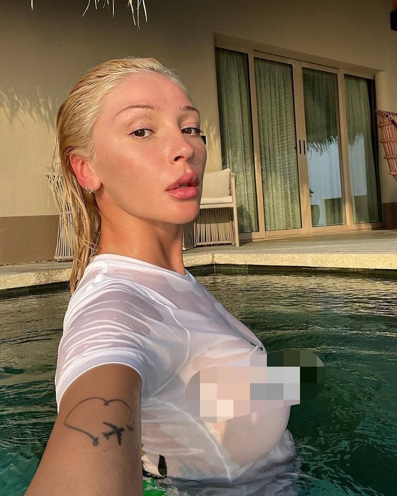 ������ Maxim �������� �� ����� �������� ��-�� ����� ��������.��� ��������� ��-�� ����, ��� �� ����� ...