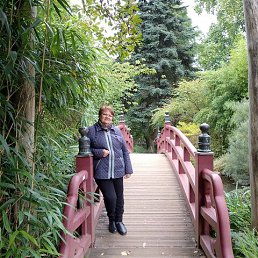 Josefa, 62, 