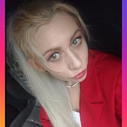 Anastasia, 32 , 