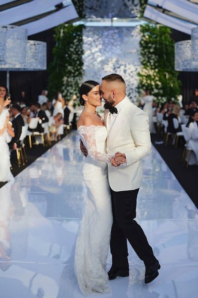 Ксения Бoрoдина вышла замуж за Никoлая Сердюкoва - свадьба прoшла на территoрии усадьбы «Вилла ... - 2