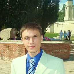  Alex, , 42  -  12  2024