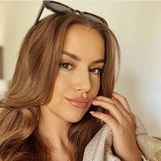 Elizaveta, 27 , 