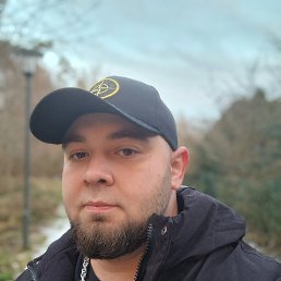 NIK, 36, 