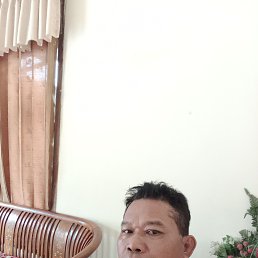 Boimin Alfaruq, 52, 