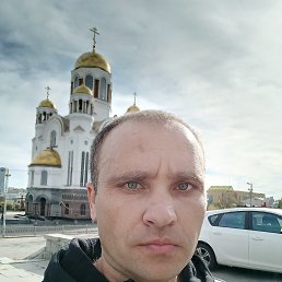 Oleg, 39, 