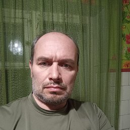 Kostya, 45, 