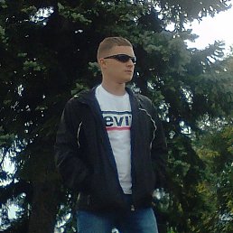 Sergey, 25, 