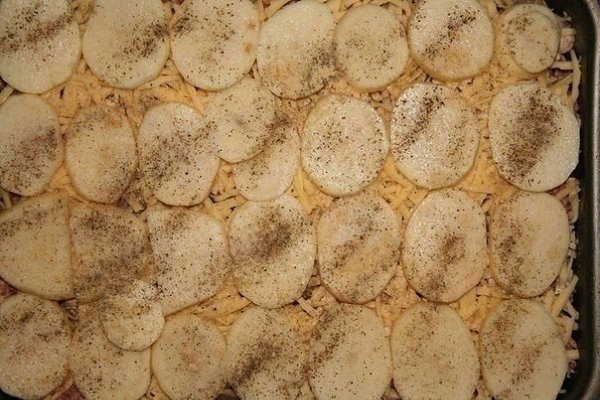 МЯСНАЯ ЗАПЕКАНКА.Мой муж был в восторге Для приготовления понадобится: картофель (6шт), фарш ... - 7