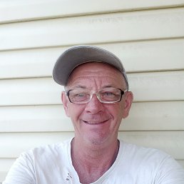 Sergei, 54, 