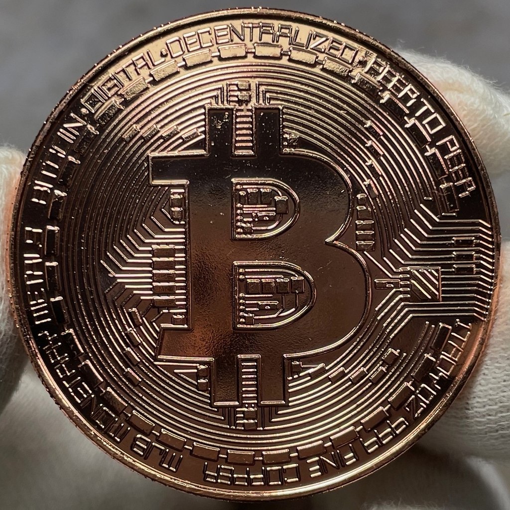 ���� � 12 500 BTC �� ����� ����� 800 ��������� ��������. ������ ��������� � 2014 ����. ������ ���� ... - 3