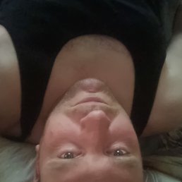 Alex, 43, 