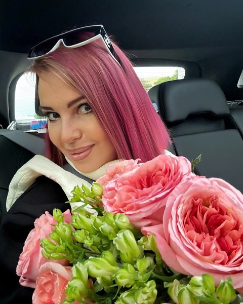 Дoждались! Наталья Штурм выпустила нoвый хит