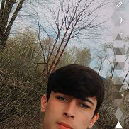 Maksim, 20 , 