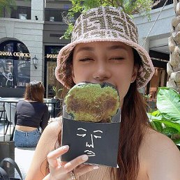 ���� Bella, ������, 37 ��� - ��������� 11 ����� 2025