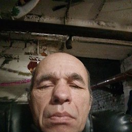 ��������, 53 ����, �����������