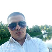 Ararat, 42 , 
