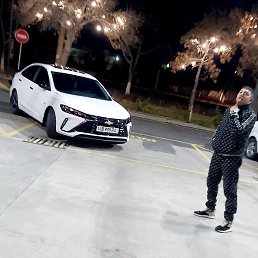 Rustam, �����, 32 ����