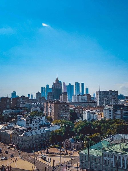 Вид на Москву со смотровой площадки Храма Христа Спасителя. - 4